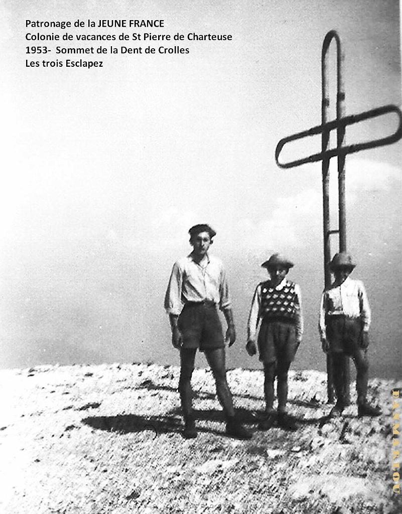 COLO JEUNE FRANCE 1953 sommet de la Dent de Crolles, les 3 Esclapez.jpg
